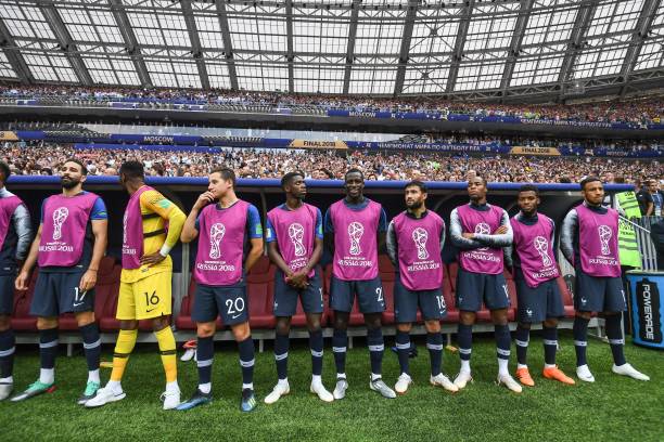 轻球员树立 轻球员树立