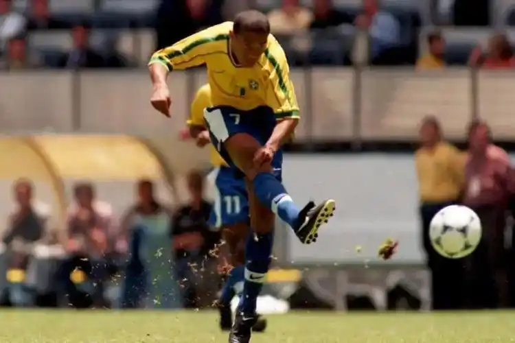 球队在防守 球队在防守